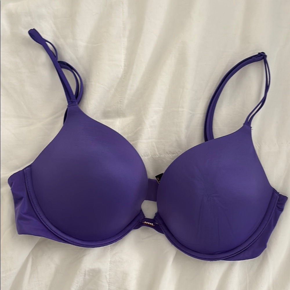 Victoria's Secret Purple Underwire Bra with Adjustable Straps